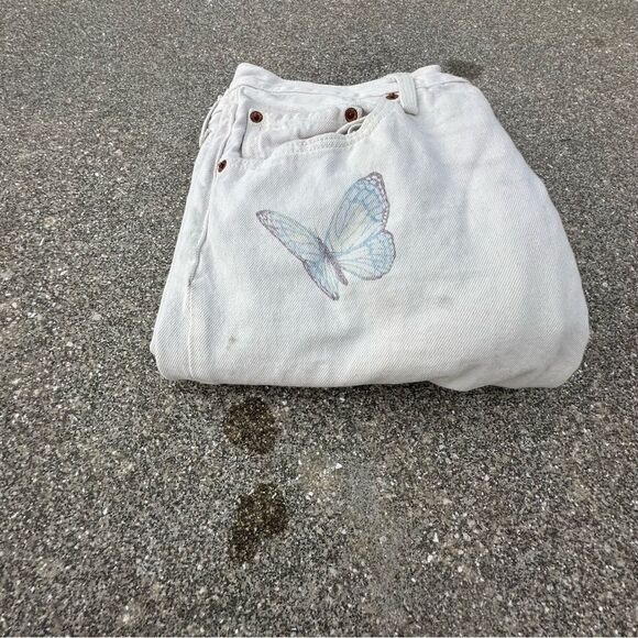 Levis 501 Butterfly Jeans Womens 30x28 Straight White Denim Button Fly Festival - Picture 12 of 12